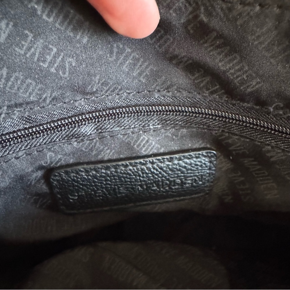 Elegant &‎ Classic Steve Madden Structured Bag - Picture 5 of 9